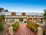 https://images.listonce.com.au/custom/160x/listings/90-proctor-street-st-andrews-vic-3761/665/00967665_img_02.jpg?j5-k2jGymsg