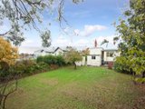 https://images.listonce.com.au/custom/160x/listings/90-rochester-road-balwyn-vic-3103/016/01684016_img_08.jpg?cPLkZSItXMk