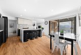 https://images.listonce.com.au/custom/160x/listings/90-rosedale-grove-frankston-south-vic-3199/482/01811482_img_04.jpg?rp80d2X0EAY
