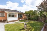 https://images.listonce.com.au/custom/160x/listings/90-the-fairway-kingsbury-vic-3083/978/01597978_img_10.jpg?cpBq4F6Re34