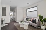 https://images.listonce.com.au/custom/160x/listings/90-tudor-street-bentleigh-east-vic-3165/302/01815302_img_08.jpg?kfUpQwjR810