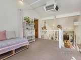 https://images.listonce.com.au/custom/160x/listings/90-whitehorse-gully-road-chewton-vic-3451/179/00978179_img_07.jpg?bLs8XSayNc4