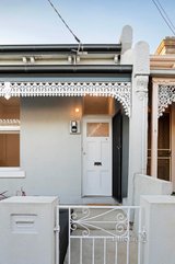 https://images.listonce.com.au/custom/160x/listings/90-wilson-street-brunswick-vic-3056/582/01701582_img_17.jpg?yqQ5sIA0eCI