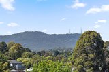https://images.listonce.com.au/custom/160x/listings/90-winyard-drive-mooroolbark-vic-3138/707/01902707_img_02.jpg?8fRnrOVTMfo
