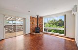 https://images.listonce.com.au/custom/160x/listings/90-winyard-drive-mooroolbark-vic-3138/707/01902707_img_03.jpg?FfvXfUZLqns