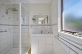https://images.listonce.com.au/custom/160x/listings/90-winyard-drive-mooroolbark-vic-3138/707/01902707_img_10.jpg?6Pg9AzPhotk