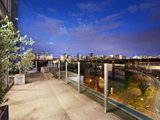 https://images.listonce.com.au/custom/160x/listings/901196-albert-road-south-melbourne-vic-3205/922/01731922_img_04.jpg?4SUclBOR4_E