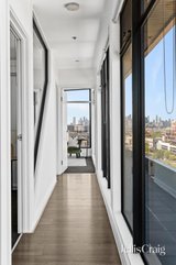 https://images.listonce.com.au/custom/160x/listings/901277-287-barkly-street-footscray-vic-3011/758/01989758_img_15.jpg?fKmT9uf8HOU