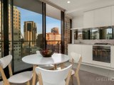 https://images.listonce.com.au/custom/160x/listings/90552-park-street-south-melbourne-vic-3205/042/01090042_img_06.jpg?2n87Y4b-y2M