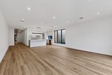 https://images.listonce.com.au/custom/160x/listings/90c-parkmore-road-bentleigh-east-vic-3165/360/01817360_img_02.jpg?Sq-QlMHZvHo