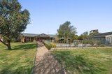 https://images.listonce.com.au/custom/160x/listings/91-rosa-court-kyneton-vic-3444/539/00647539_img_16.jpg?tXuQYC_ysFY