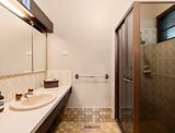 https://images.listonce.com.au/custom/160x/listings/91-the-grange-templestowe-vic-3106/633/01951633_img_09.jpg?y41eWSpl_OE