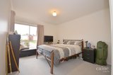 https://images.listonce.com.au/custom/160x/listings/9104-106-whitehorse-road-mount-clear-vic-3350/487/01576487_img_06.jpg?Ob7xbgcWfX8