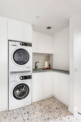 https://images.listonce.com.au/custom/160x/listings/9104-114-moor-street-fitzroy-vic-3065/254/01737254_img_16.jpg?xv5jKlcRzCA