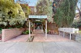 https://images.listonce.com.au/custom/160x/listings/911-13-auburn-grove-hawthorn-east-vic-3123/006/01739006_img_11.jpg?ClgYvWiSfq8