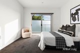 https://images.listonce.com.au/custom/160x/listings/911-evans-street-moonee-ponds-vic-3039/056/01748056_img_05.jpg?0FJE7hZ7Ee4
