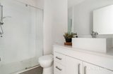 https://images.listonce.com.au/custom/160x/listings/911-evans-street-moonee-ponds-vic-3039/056/01748056_img_07.jpg?uetCTFRP0S8