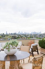 https://images.listonce.com.au/custom/160x/listings/911-mayfield-avenue-malvern-vic-3144/156/01810156_img_20.jpg?TozoCy4GEo8