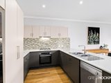 https://images.listonce.com.au/custom/160x/listings/9119-blackshaws-road-newport-vic-3015/892/01203892_img_07.jpg?AJeeL8CVUIk