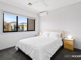 https://images.listonce.com.au/custom/160x/listings/9119-blackshaws-road-newport-vic-3015/892/01203892_img_10.jpg?UC70n6biUaA