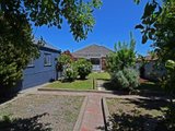 https://images.listonce.com.au/custom/160x/listings/912-ligar-street-north-ballarat-north-vic-3350/898/01575898_img_13.jpg?StF4deD3uWg