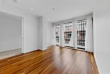 https://images.listonce.com.au/custom/160x/listings/91359-paisley-street-footscray-vic-3011/671/01779671_img_06.jpg?IHeNHwZkaA0