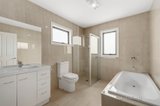 https://images.listonce.com.au/custom/160x/listings/914-carnon-street-greensborough-vic-3088/524/00869524_img_07.jpg?GZIA9rTbjBw