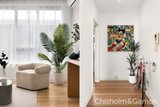 https://images.listonce.com.au/custom/160x/listings/914-milton-street-elwood-vic-3184/976/01794976_img_09.jpg?GJMEPjcRXJg