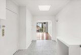 https://images.listonce.com.au/custom/160x/listings/918-alexandra-crescent-surrey-hills-vic-3127/978/01941978_img_06.jpg?N6OwERpuDMk