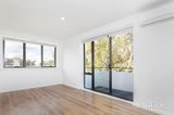 https://images.listonce.com.au/custom/160x/listings/918-lewisham-road-windsor-vic-3181/990/01822990_img_03.jpg?cec9bxDFQNY