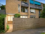 https://images.listonce.com.au/custom/160x/listings/91a-eastern-road-south-melbourne-vic-3205/051/01090051_img_01.jpg?M2LVkgu6K-w