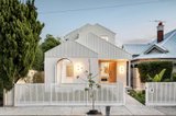 https://images.listonce.com.au/custom/160x/listings/91a-yarra-street-williamstown-vic-3016/102/01577102_img_02.jpg?4VS7IGAKwU8