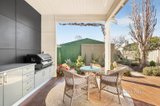 https://images.listonce.com.au/custom/160x/listings/92-albert-street-geelong-west-vic-3218/477/01563477_img_12.jpg?l6wn6cpC3iE