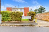 https://images.listonce.com.au/custom/160x/listings/92-freeman-street-hawthorn-east-vic-3123/161/01905161_img_05.jpg?42Ft9VqTErs
