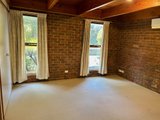 https://images.listonce.com.au/custom/160x/listings/92-iffla-street-south-melbourne-vic-3205/236/01720236_img_08.jpg?PXc3NhCvHR8
