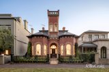 https://images.listonce.com.au/custom/160x/listings/92-page-street-albert-park-vic-3206/030/01867030_img_01.jpg?4pWiviJAeAo