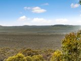 https://images.listonce.com.au/custom/160x/listings/92-parkins-reef-road-maldon-vic-3463/131/00975131_img_06.jpg?Odju9lU3nFE