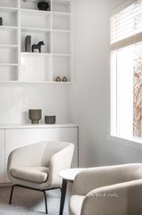 https://images.listonce.com.au/custom/160x/listings/92-sutherland-road-armadale-vic-3143/394/01545394_img_09.jpg?9YnbxGEqM04