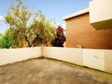 https://images.listonce.com.au/custom/160x/listings/920-oxford-street-box-hill-vic-3128/750/01683750_img_05.jpg?mAJSNo6phS8