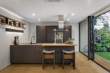 https://images.listonce.com.au/custom/160x/listings/924-wattle-road-hawthorn-vic-3122/415/00853415_img_07.jpg?ptgZBOl9V_A