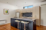 https://images.listonce.com.au/custom/160x/listings/9256-glenlyon-road-fitzroy-north-vic-3068/834/01593834_img_10.jpg?I2Emyc6OOPM