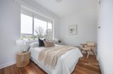 https://images.listonce.com.au/custom/160x/listings/9256-williams-road-toorak-vic-3142/765/01537765_img_05.jpg?LSAiRnAOtww