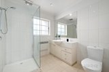 https://images.listonce.com.au/custom/160x/listings/926-edgevale-road-kew-vic-3101/650/01561650_img_07.jpg?-Ja8dYZaOu4