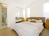 https://images.listonce.com.au/custom/160x/listings/927-charnwood-road-st-kilda-vic-3182/940/01731940_img_04.jpg?_3Qhc0gdfDE