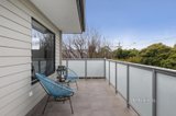 https://images.listonce.com.au/custom/160x/listings/9273-grange-road-ormond-vic-3204/403/01294403_img_11.jpg?gCTkc4twCIU