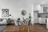 https://images.listonce.com.au/custom/160x/listings/9273-grange-road-ormond-vic-3204/588/01907588_img_08.jpg?_SiUThEOfzQ