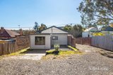 https://images.listonce.com.au/custom/160x/listings/92a-water-street-brown-hill-vic-3350/913/01926913_img_03.jpg?sCgN50x6sCA