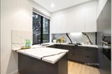 https://images.listonce.com.au/custom/160x/listings/92c-osborne-avenue-mount-waverley-vic-3149/083/01058083_img_03.jpg?CqA1jXNM06A