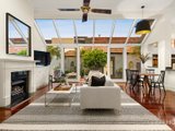 https://images.listonce.com.au/custom/160x/listings/93-armstrong-street-middle-park-vic-3206/092/01090092_img_04.jpg?V7dO2G1ytBo