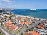 https://images.listonce.com.au/custom/160x/listings/93-armstrong-street-middle-park-vic-3206/092/01090092_img_13.jpg?MA2rnYpcijE